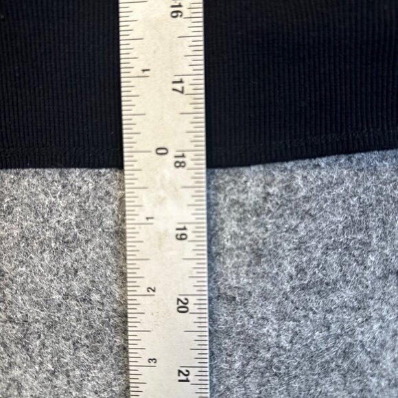 Calvin Klein Performance Womens Black VTG Cropped Sweatshirt Small SpellOut Logo - Picture 6 of 13